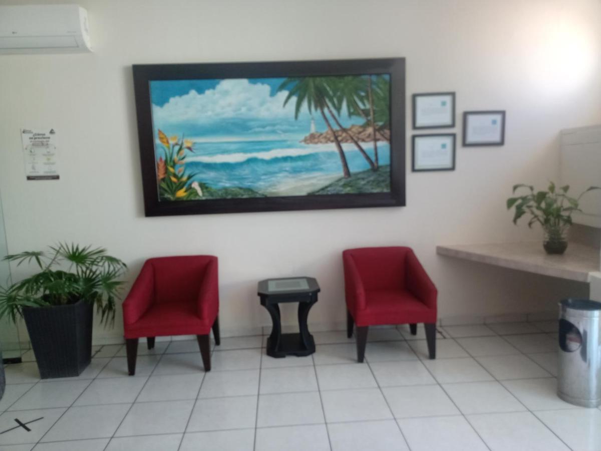 Hotel California Tuxpan  Extérieur photo