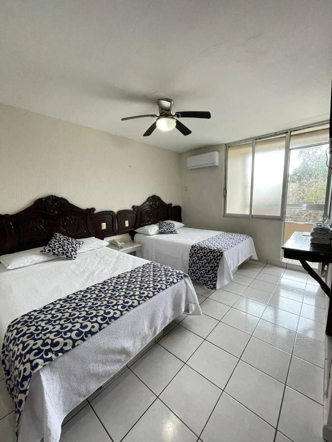 Hotel California Tuxpan  Extérieur photo